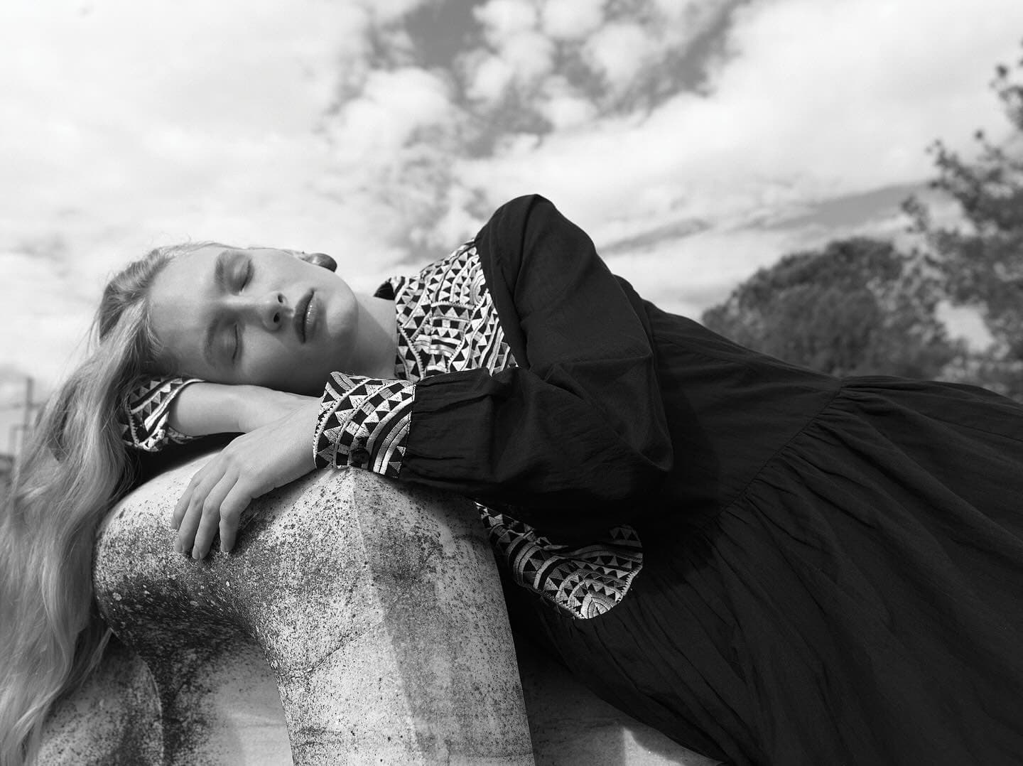 Unveiling Elegance: Greek Archaic Kori's SS24 Collection Inspired by Aeolia - Pasha Living
