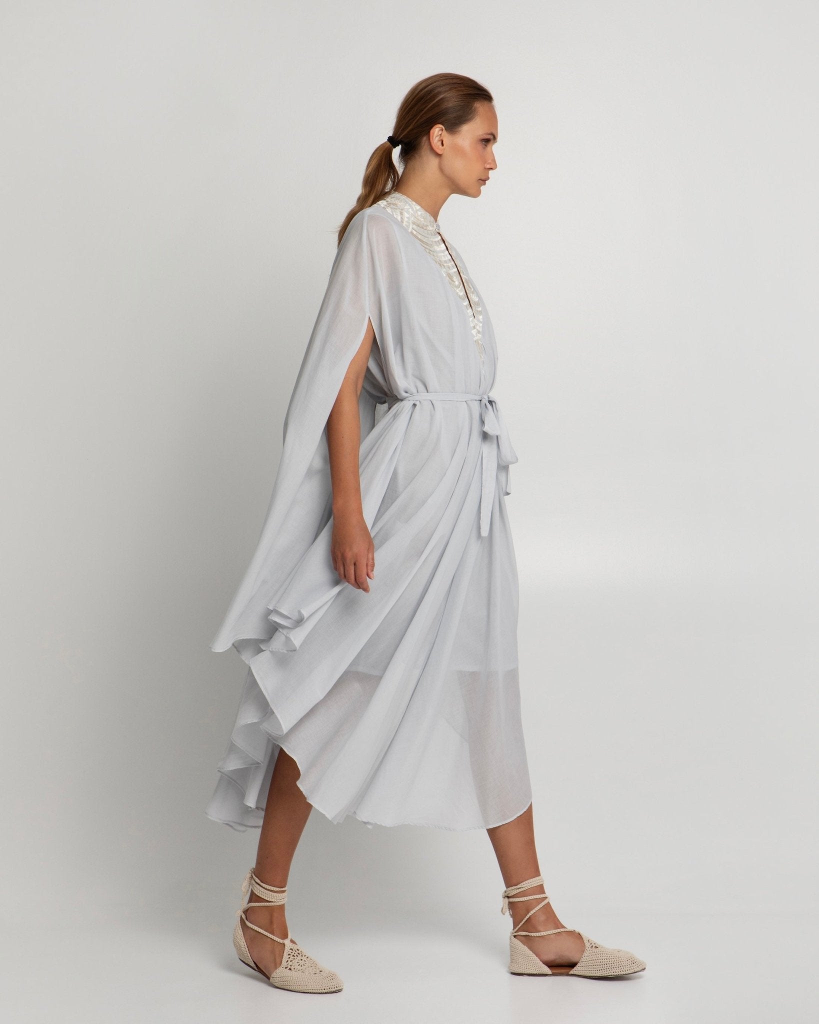 Greek Archaic Kori Kori Caped Kaftan | Light Grey & Silver - Dress Pasha Living