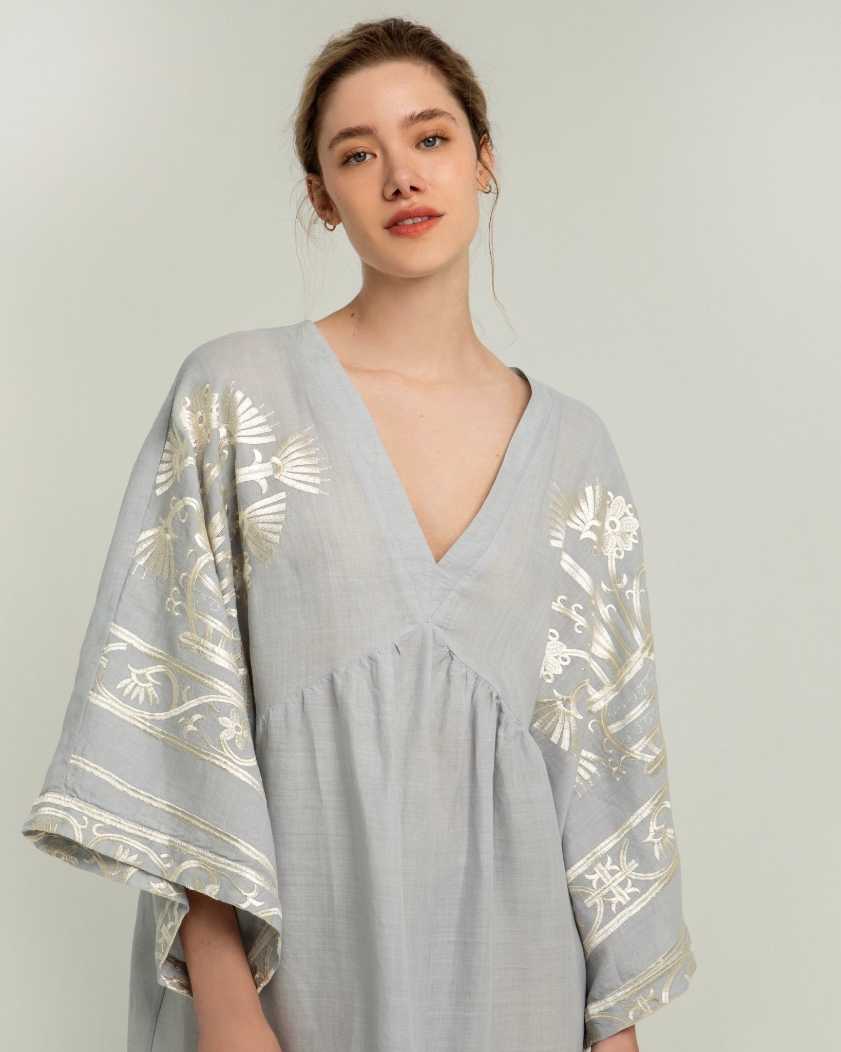 GREEK ARCHAIC KORI – Pasha Living
