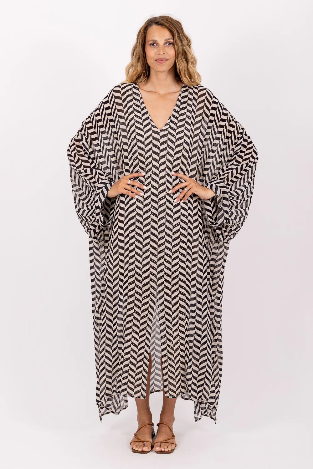SUNDRESS | Louli Kaftan - Pasha Living